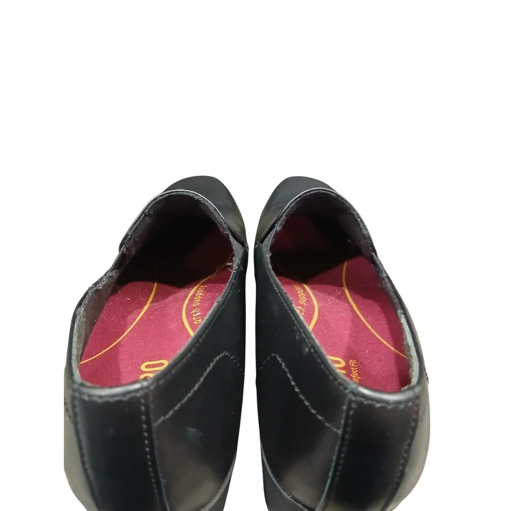 Munro American 7M Black Leather Slip On Block Heel Loafers Shoes Womens